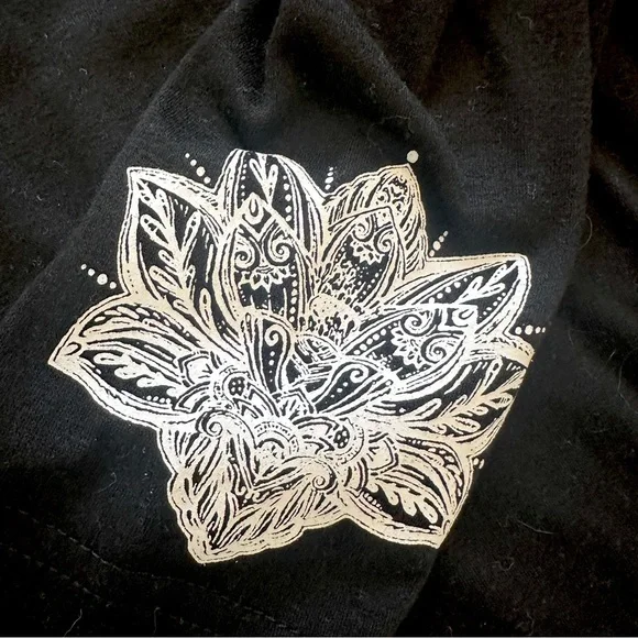 Soft Boho Mandala Hooded Long Sleeve Top 🌙 Black Witchy Yoga Shirt Size L - Picture 6 of 8